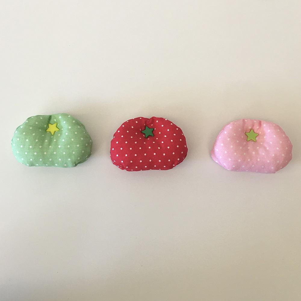 Тканевый органайзер для кабелей в виде помидора Органайзер для кабелей проводных наушников и данных Милое фото-украшение в виде помидора Многофункциональная застежка-органайзер