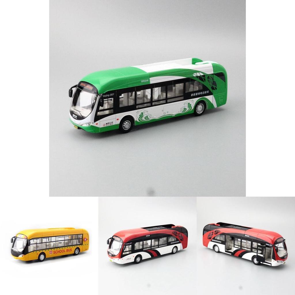 Car Model 1:32 Alloy Diecast Bus With Light Sound For Collectors