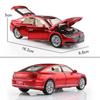 Volkswagen Arteon CC Sport Coupe Симуляция Литой и Игрушечный Транспорт Звуки и Свет Машинка с Откатом 1:32 Подарки из сплава для детей