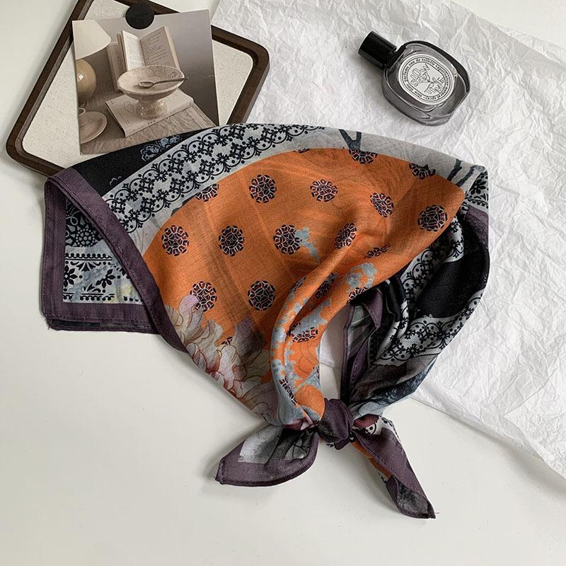 70 Double-sided Silk Scarf, Small Square Scarf, Scarf, White Rose Linen Silk Scarf, New High-end Scarf, Shawl Cover.