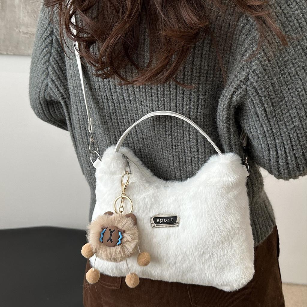 Women's Bag Autumn and Winter Cute Plush Handbag 2025 New Foreign Style Versatile Underarm Bag Niche Design Messenger Bag
