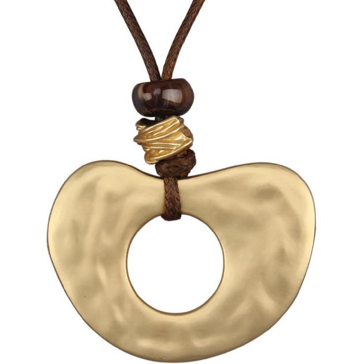 Leather Necklace for Women Boho Choker Necklace Long Cord Leather Pendant Bohemian Neckalce Vintage Alloy Pendant Leather Rope Necklace Wooden