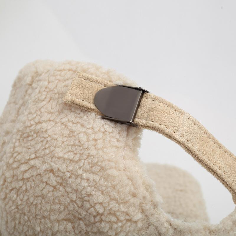 Женская осенне-зимняя теплая шапка с горячими бриллиантами для улицы