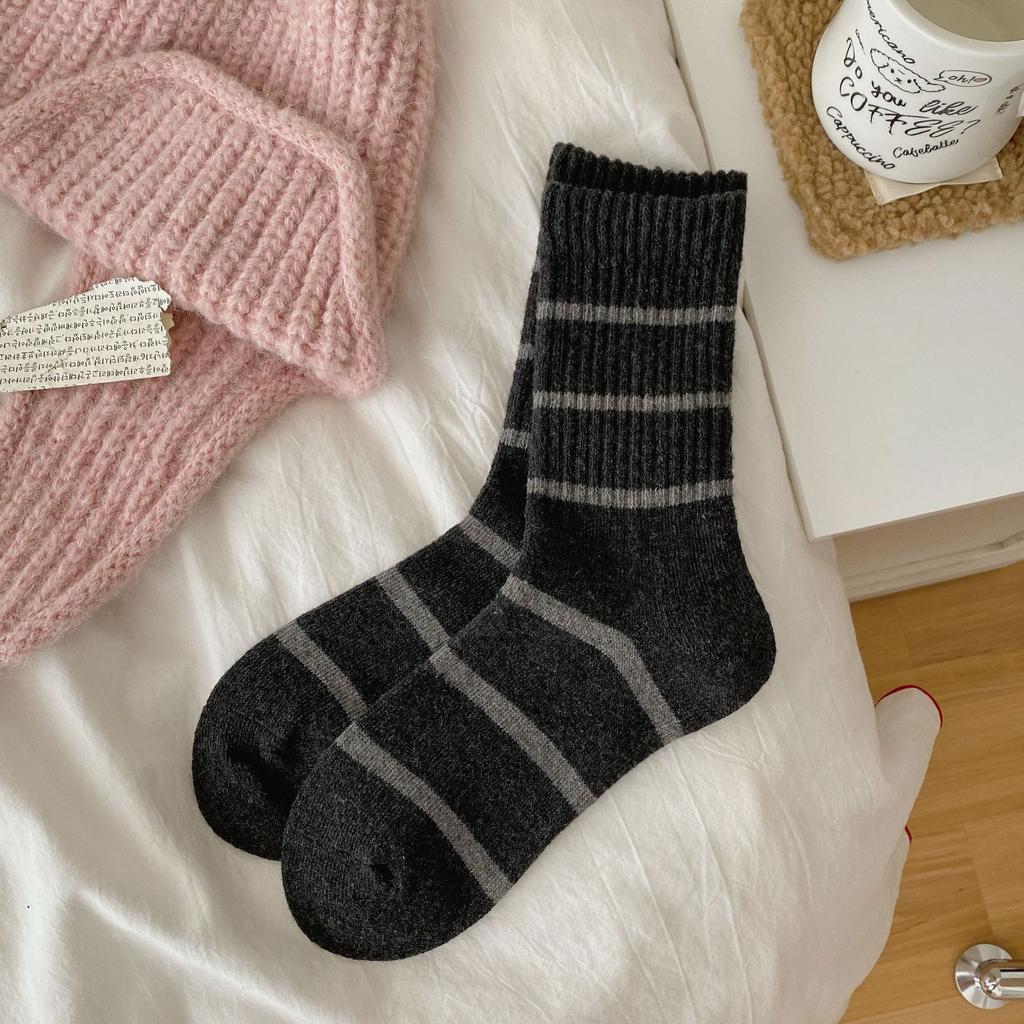 Ladies Autumn and Winter Thickened Warm Versatile Simple Contrast Color Striped Wool Tube Pile Socks