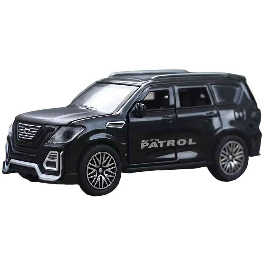 Металлическая игрушечная модель автомобиля Land Rover