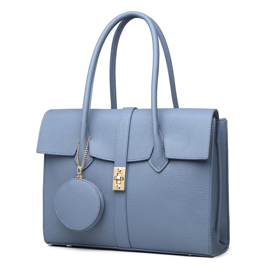 Опубликовано в журнале CLASSY Сумка-тоут A4 для хранения ПК Элегантность как для ношения, так и для отдыха из искусственной кожи Модная для деловых женщин Италия 170994