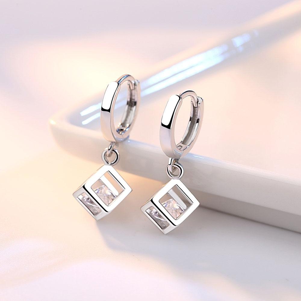 New 925 Sterling Silver Women Earrings Square Pendant Fashion Luxury A Pair White Diamond Earrings Jewelry Gift