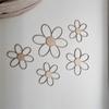 5pcs of Nordic Style Wooden Daisy Wall Decor - Reusable Irregular Floral Patterns, Suitable for Spring And Summer Home Parties