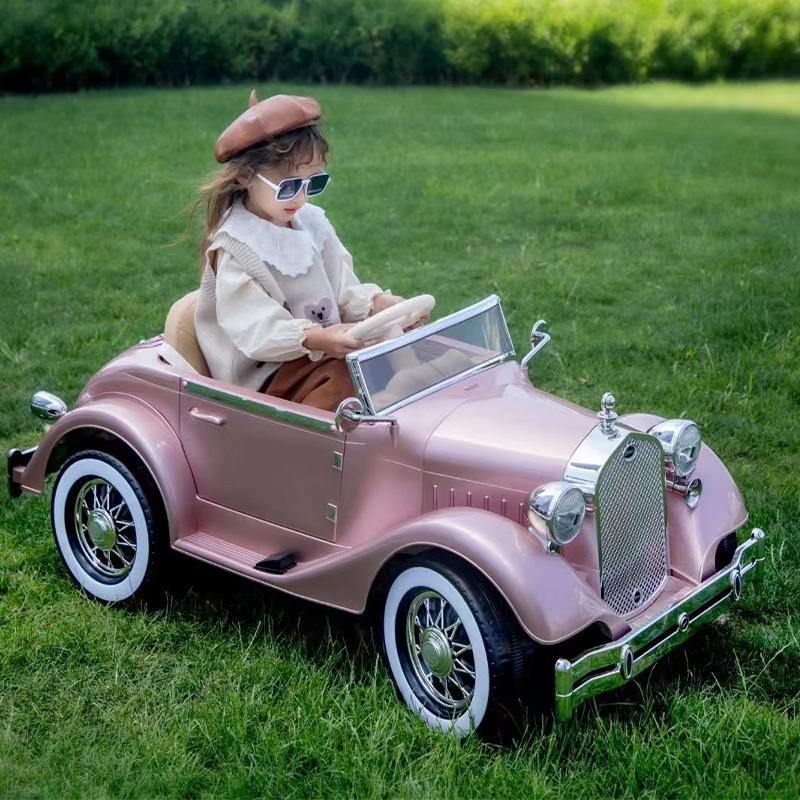 Детская электромобильная четырехколесная игрушечная коляска с дистанционным управлением, двумя приводами, Bluetooth, музыкой и светодиодными фонарями