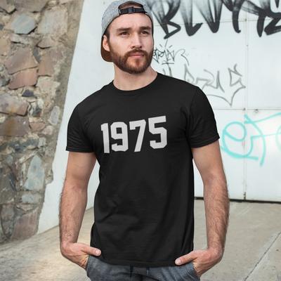 ФУТБОЛКА 1975 - винтажная ретро крутая год рождения 70-х подарок хипстер фанки летняя мужская Унисекс Футболка