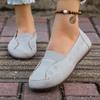Large size shallow mouth flat heel soft sole comfortable and casual autumn European and American round head single shoes women
