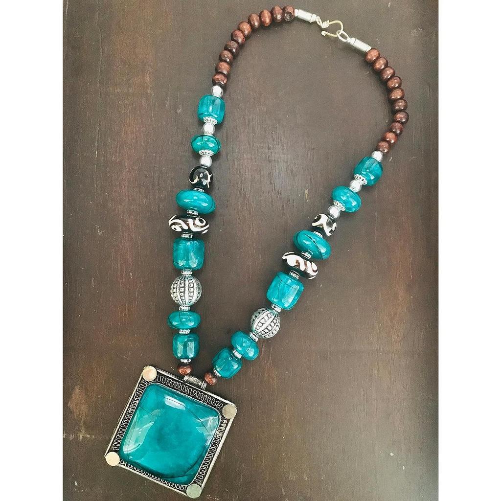 Старинное серебряное окисленное племенное тибетское чешское ювелирное ожерелье из тибетского камня(Черно-белые племенные бусы с мятным камнем) (Цвет морской волны)