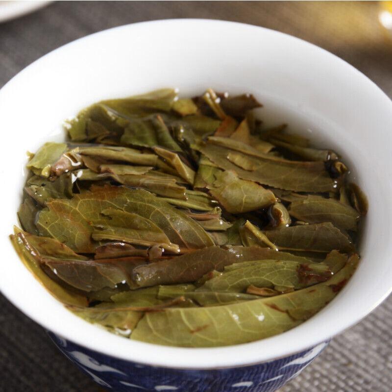 Юньнаньский чай Пуэр Сырой чай Old Banzhang Golden Leaf Dragon Balls Чай с большим деревом 500г