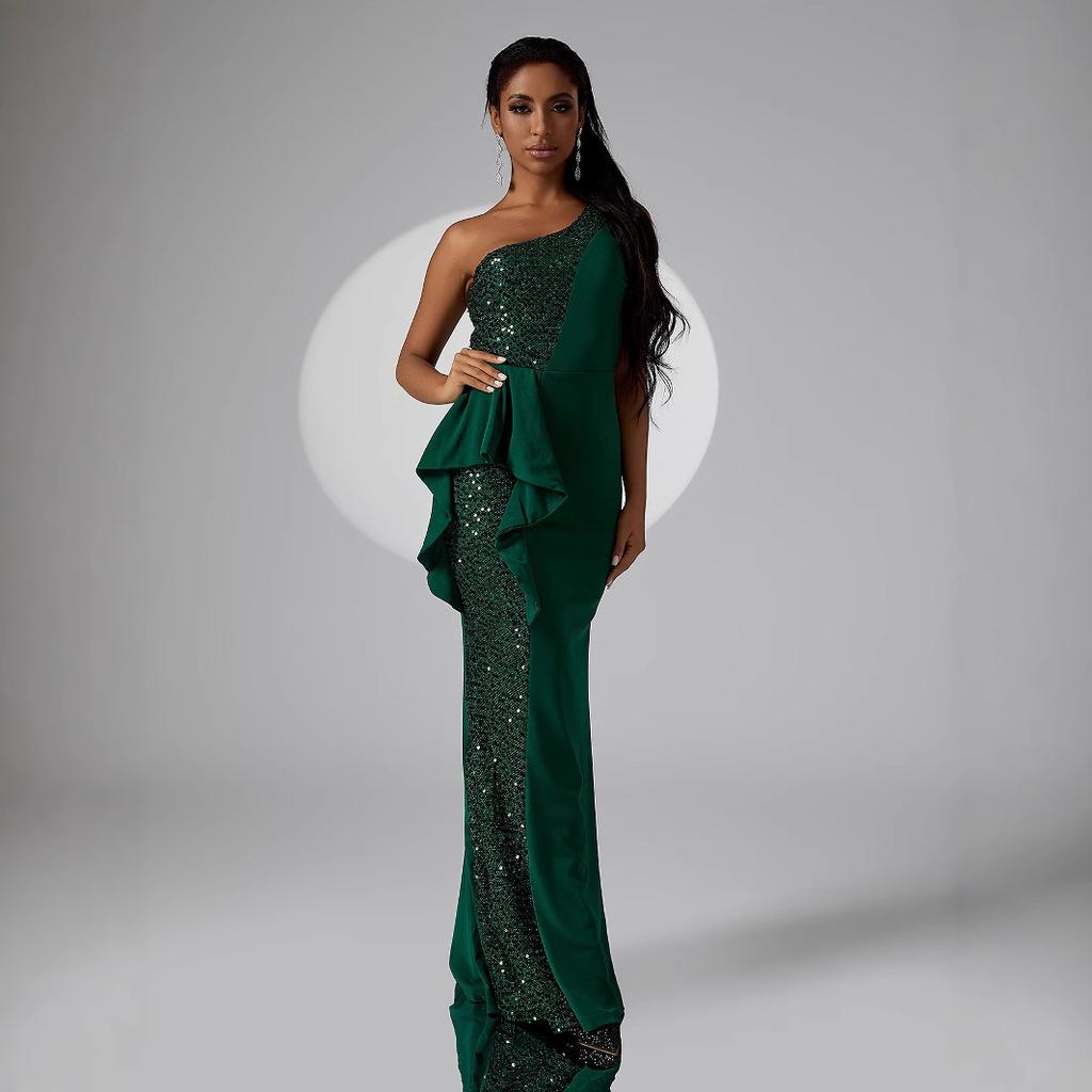 Темперамент Модное одно плечо без рукавов Тонкое длинное платье с запахом на бедрах Банкетное вечернее платье