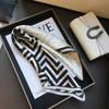 100% Натуральный Шарф из Натурального Шелка Женский Принт Бандана Квадратные Шарфы Пашмина Весенняя Мода Летний Пляж Высокое Качество Хиджаб