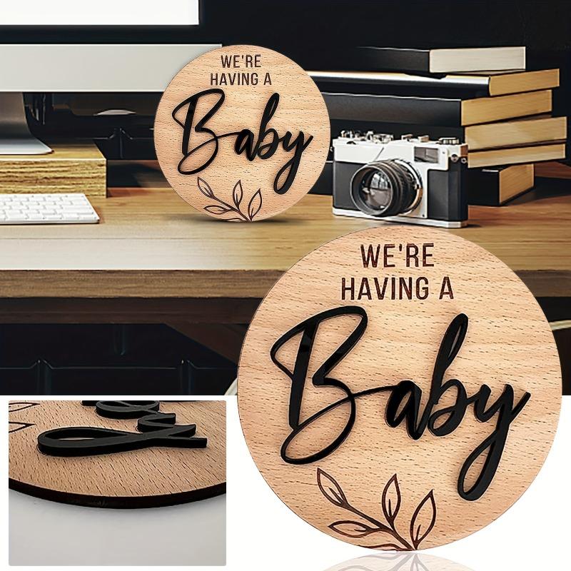 We're Having a Baby Pregnancy Announcement Sign Round Wooden Announcement Disc Decoration Maternity Photoshoot Prop