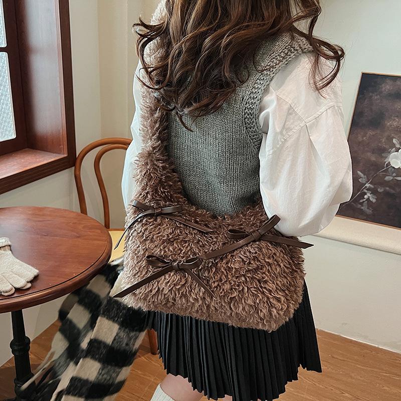 Autumn And Winter Plush Bow Messenger Bag Women'S Sweet Girl Shoulder Bag Trendy Fashion Cloud Bag