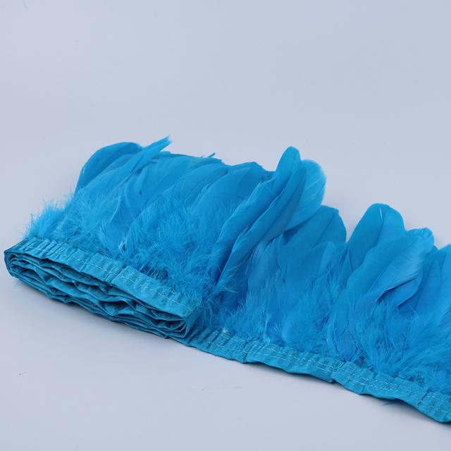 1 Метр Окрашенная Отделка из Гусиного Пера Золотого Цвета для DIY Поделок Вечернее Свадебное Платье Карнавальная Лента Декор для Одежды Плюмаж Аксессуары 15-20см