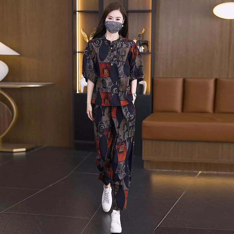 Летний женский модный костюм больших размеров, женский повседневный костюм-двойка с короткими рукавами и принтом, шаровары