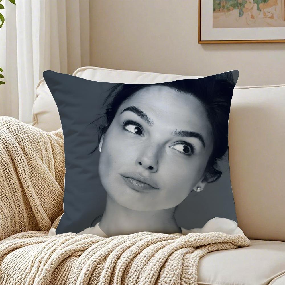 GGal Gadot Cushion Cover Linen Pillowcase Soft for Sofa Bed Home Room Decor