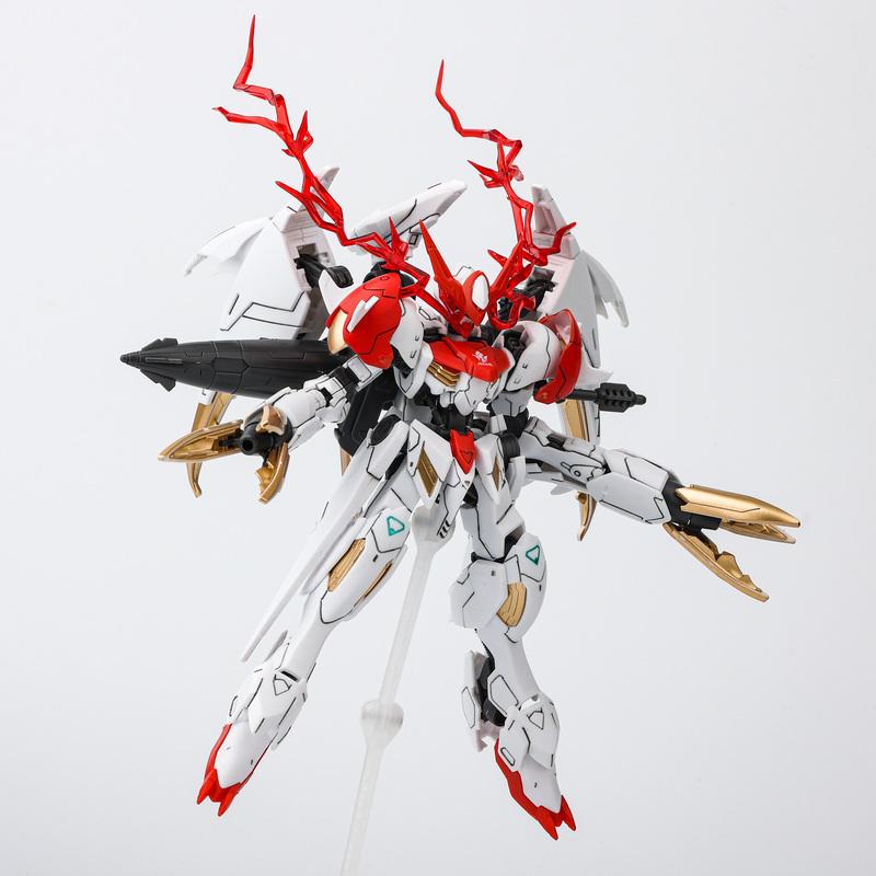 Новый Gk 1/144 Hg Белый Удивительный Барбатос Сириус Гаражный Набор Аниме Периферия Фигурка Действия Собранная Игрушка Украшение Сюрприз Подарок для Мальчика