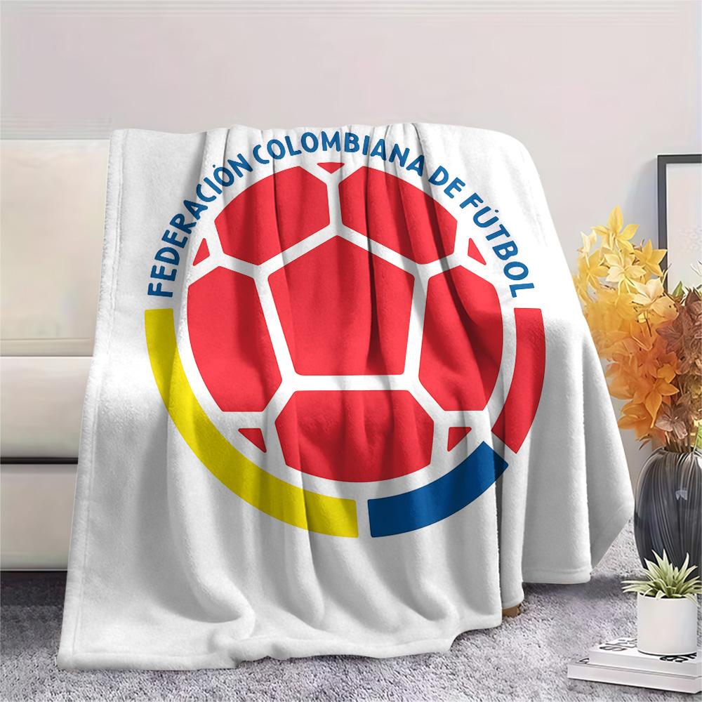 La Tricolor Flannel Blanket, High quality Comfortable for All Seasons, Home Decor, Warmth and Comfort