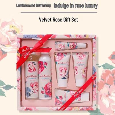 Набор средств для ухода за телом Cath Kidston Velvet Rose