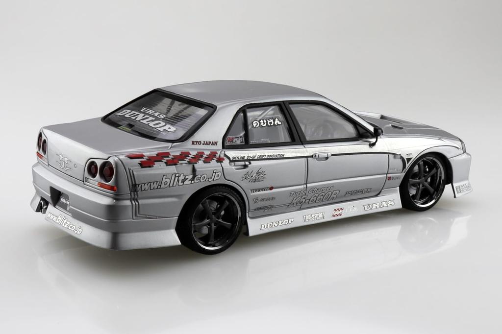 Aoshima Bunka Kyozaisha The Tuned Car Series Nissan URAS 2002 D1Spec Replica ER34 Skyline Пластиковая модель 1/24 № 20 '01 (Машина)