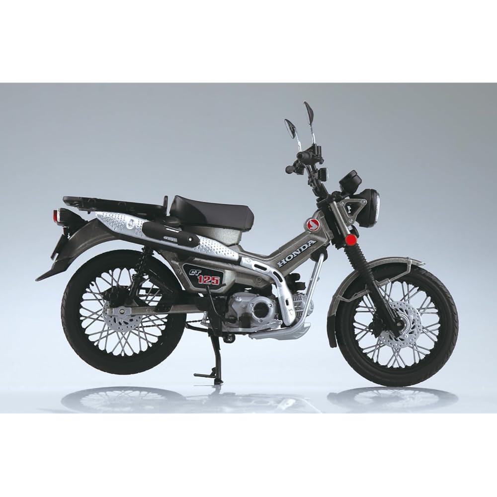 Aoshima Bunka Kyozai (AOSHIMA) Complete Honda CT125 Hunter Cub Motorcycle, Matte Armored Silver Metallic, Die-cast, Pre-painted