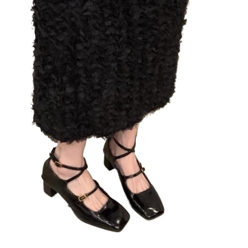 Square Toe Banquet 2025 Summer New Casual Thick High Heel Cross Buckle Strap Pumps Fashion Women Shoes