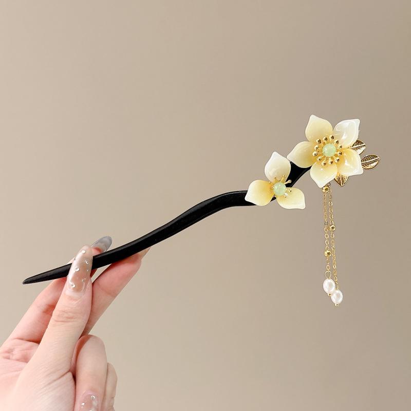 Ancient Style High-End Chinese Sandalwood Tassel Hairpin for Hanfu Costume Updo