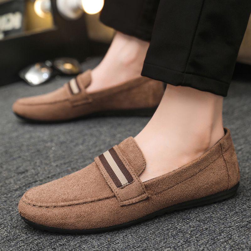 Casual Shoes for Men British Style Wear to Work Round Toe Sneakers Slip-on Soft Designer Luxury Low Price Breathable Man Shoe