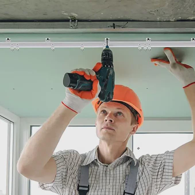 В наличии 5-метровый комплект гибких крюков для гусениц с принадлежностями для крепления шкивов - черный/белый