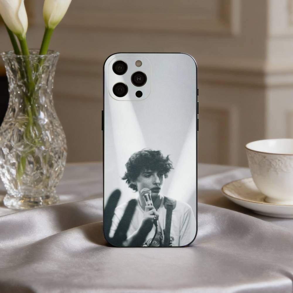Чехол для телефона R-Rock M-Music Icon Finn W-Wolfhard для iPhone 17,16,15,14,13,12,11 Plus,Pro Max,XS,Мягкий силиконовый черный чехол