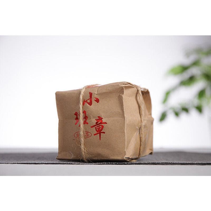 50 г Маленький сырой чайный пирог Баньчжан Сырой чай из старого дерева Маленький торт Юньнаньский чай пуэр