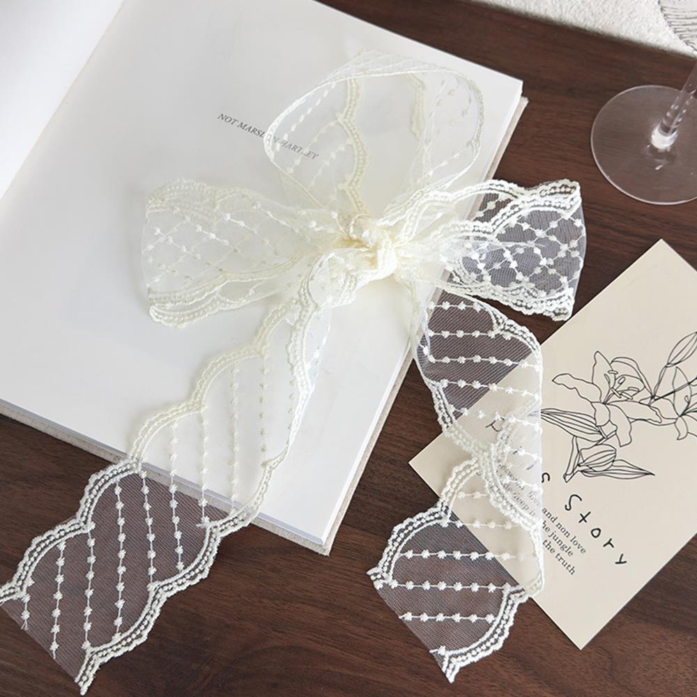 White Flower Lace Decorative Thin Scarf 150cm Skinny Scarf Women Y2K Long Narrow Lace Hollow Scarf Vintage Lace Trim Headband