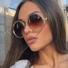 Luxury Round Sunglasses Women Brand Designer Vintage Retro Oversized Sunglass Female Sun Glasses For Women Sunglass Mirror
