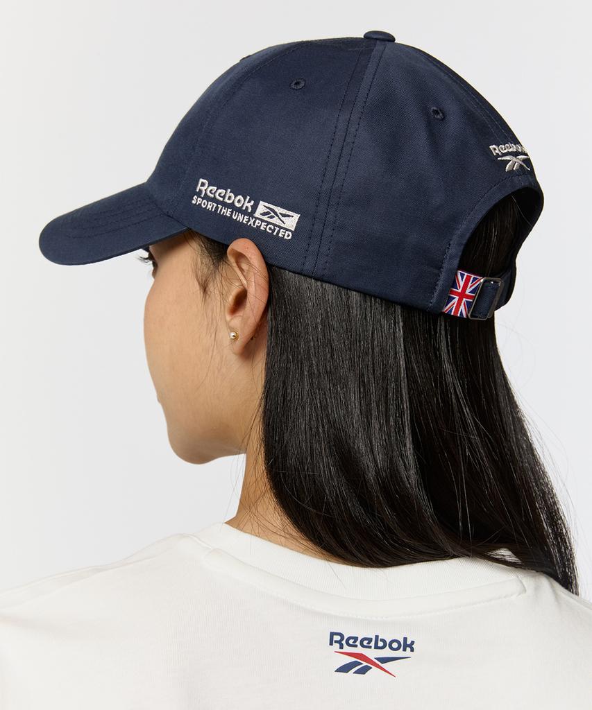 Reebok Кепка с одноцветным векторным логотипом - Темно-синяя