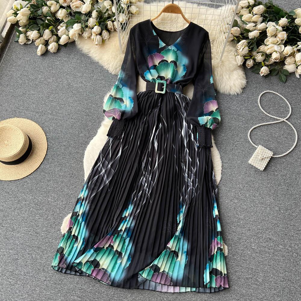 French Chic Dress for Women V-neck Plant Printed Lantern Sleeve Pleated Long Dresses Autumn Dress Female A-line