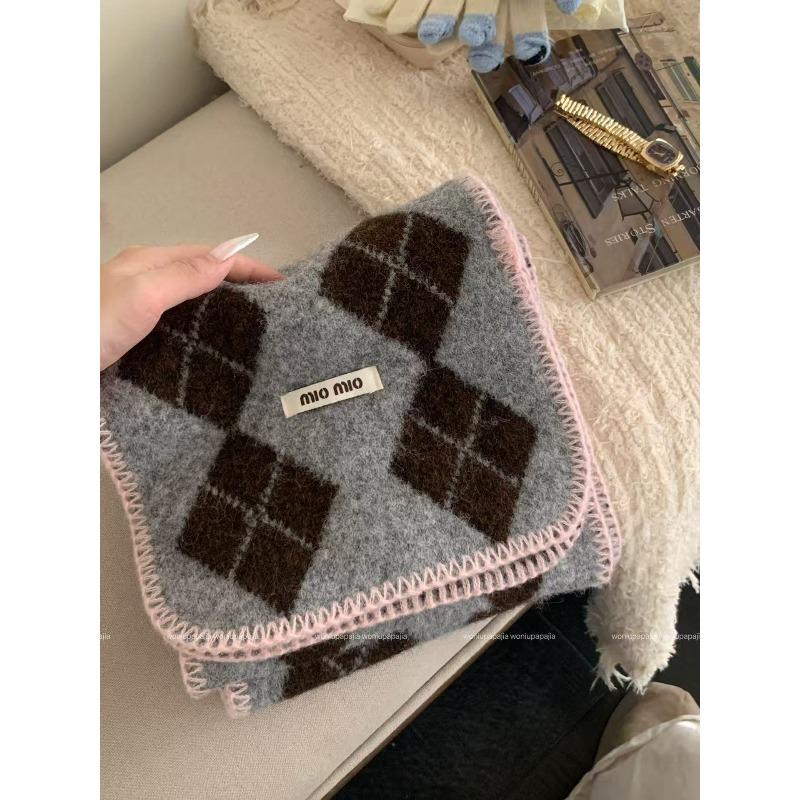 College Style Rhombus Polka Dot Scarf with Wool Scarf Imitation Cashmere Edge Contrasting Autumn and Winter Warm Shawl for Women