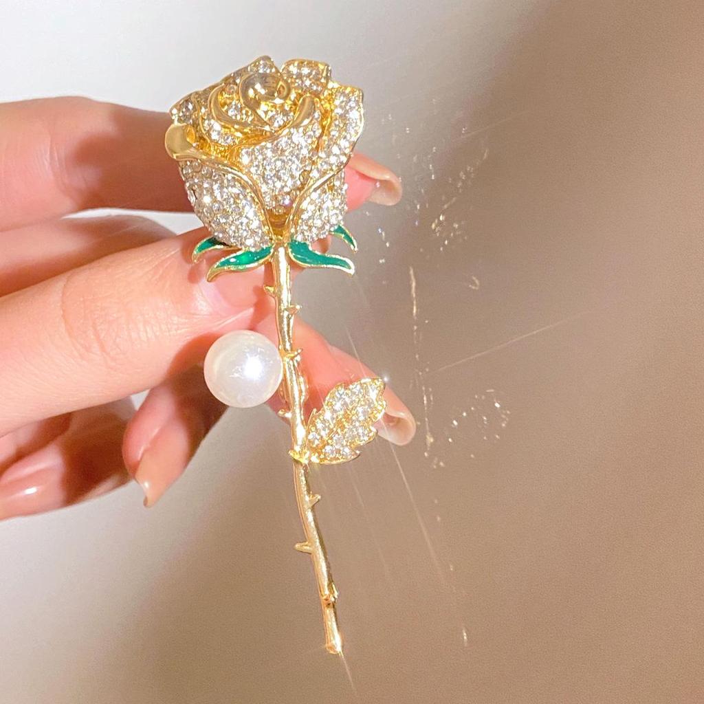 Korean Style Elegant Pearl Rose Brooch - Exquisite Corsage for Coats and Suits