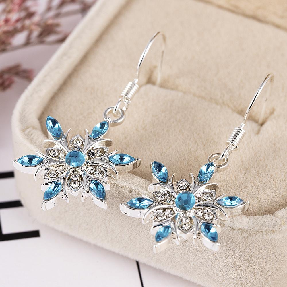 Elegant Zircon Snowflake Drop Earrings For Women Christmas Rhinestone Snowflake Pearl Earrings Gilrs Xmas New Year Party Jewelry