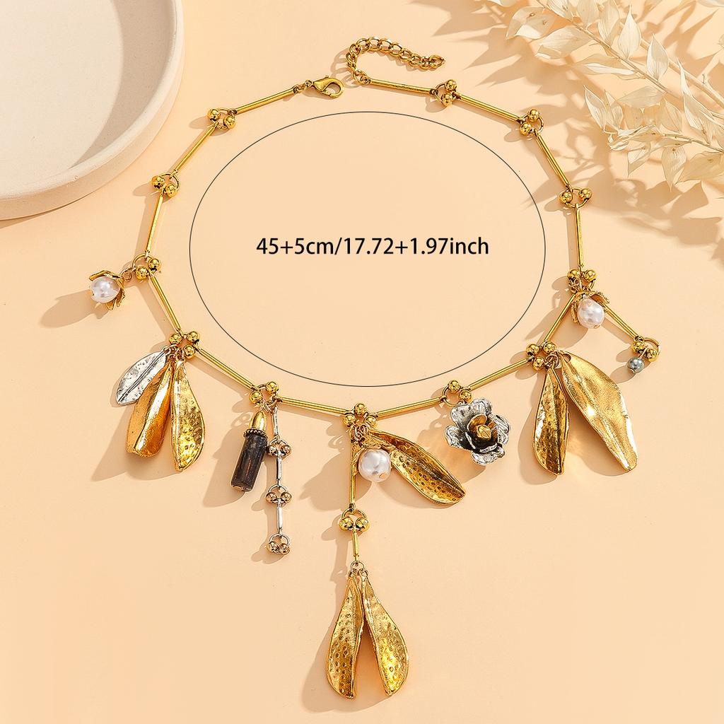 Heavy Handmade Zinc Alloy Leaf Anti-Pearl Rose Vintage Gold Women's Necklace
