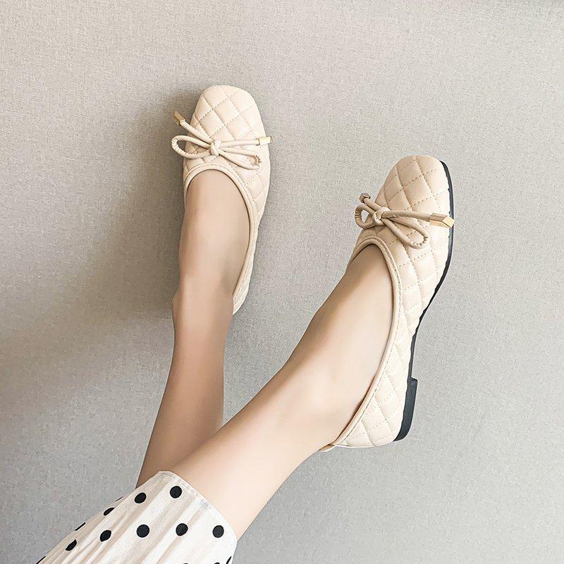 Модные женские повседневные туфли-лодочки из эластичной ткани, балетки на плоской подошве с бабочкой и квадратным носком, дышащие, мокасины без застежек, неглубокие 2024
