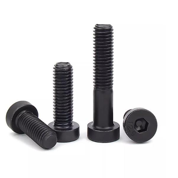 Болты с шестигранной головкой и низким профилем Класс прочности 12.9 DIN7984 (M3-M16)