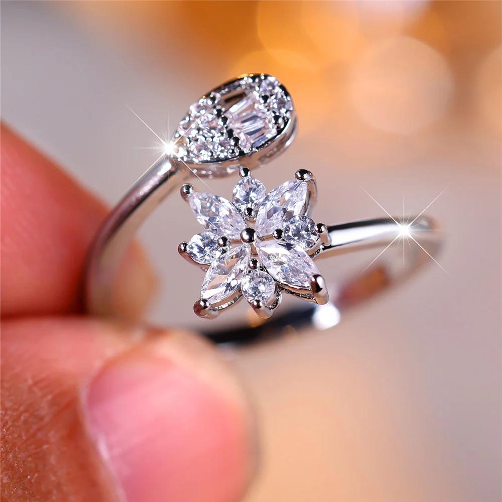 Small White Zircon Snowflake Open Ring for Women Silver Color Wedding Floral Aesthetic Jewelry