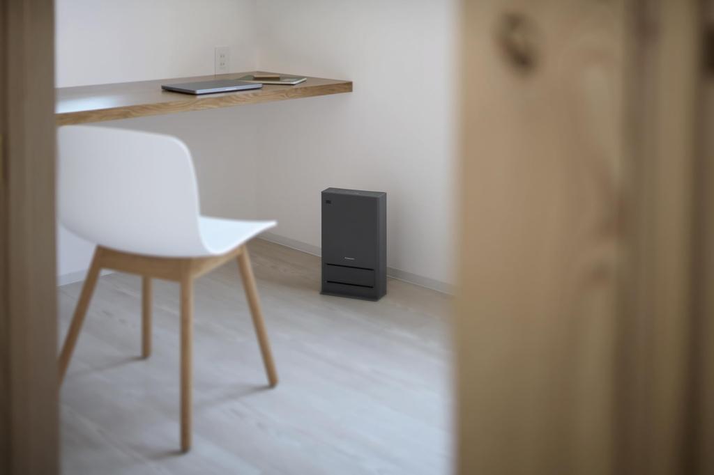 Panasonic Ceramic Fan 2 Stages of Warm Equipped with Room Temperature Human Thin Gray Heater, Air, Nanoe-X, Sensor, Sensor, Body, DS-FZX1200-H