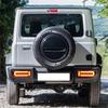 Светодиодный задний фонарь-Jimny черный фон с затемненной поверхностью (правильно)