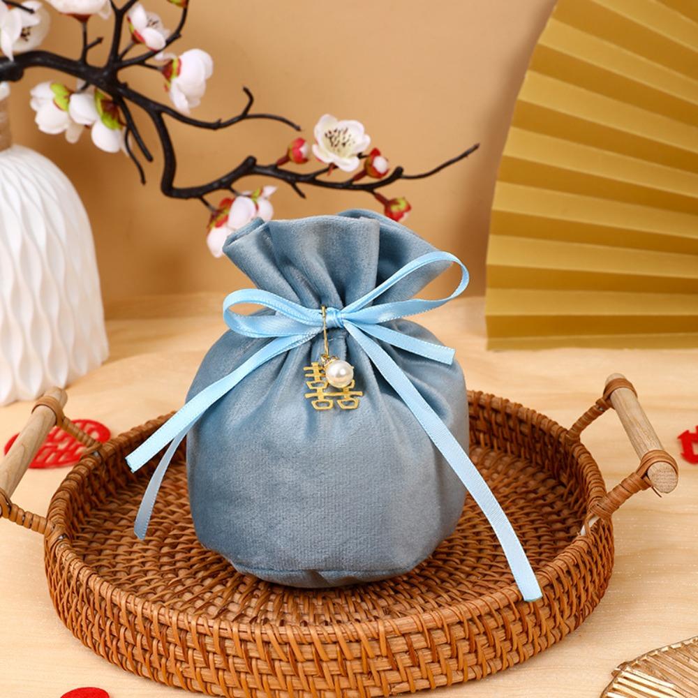 Chinese Drawstring Candy Bag Velvet Wedding Gift Bag Creative Flannel Gift Bag Wedding