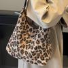 Сумка Niche Underarm женская ретро модная сумка через плечо с леопардовым принтом плюшевая женская сумка-тоут